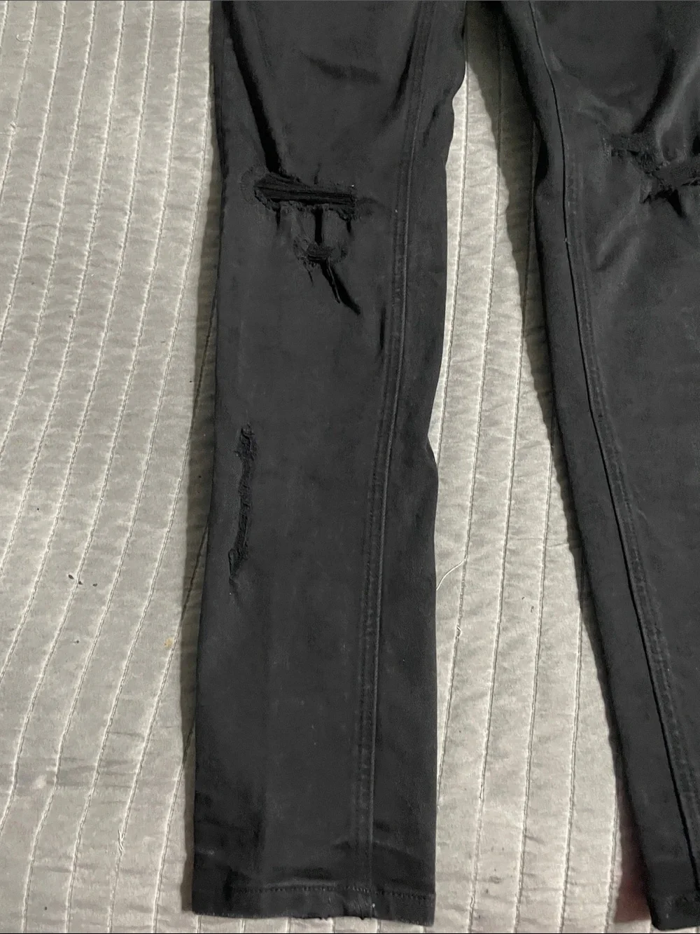 Men’s Ksubi Black Distressed Slim Jeans